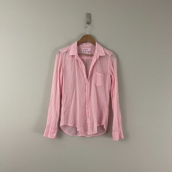 Frank & Eileen Barry Signature Lightweight Button Down Shirt Size Small